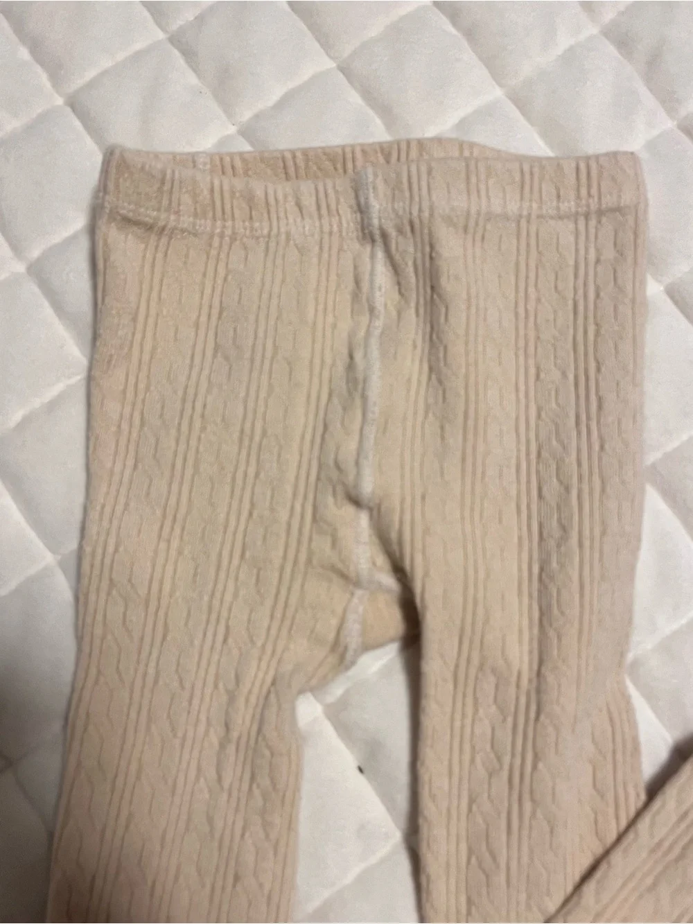 Little Stocking co. Cream textured girls tights size 3-4 years